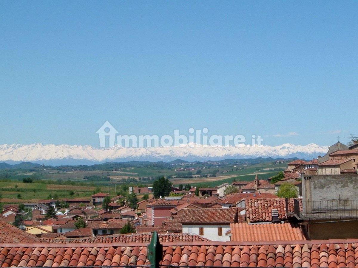 Māja ITĀLIJĀ, PIEMONTĒ