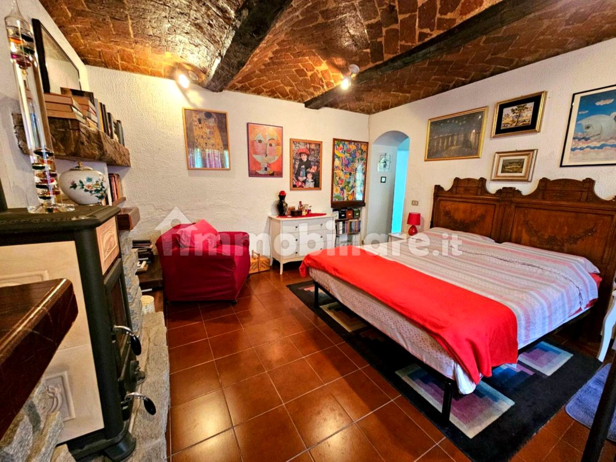 Māja ITĀLIJĀ, PIEMONTĒ