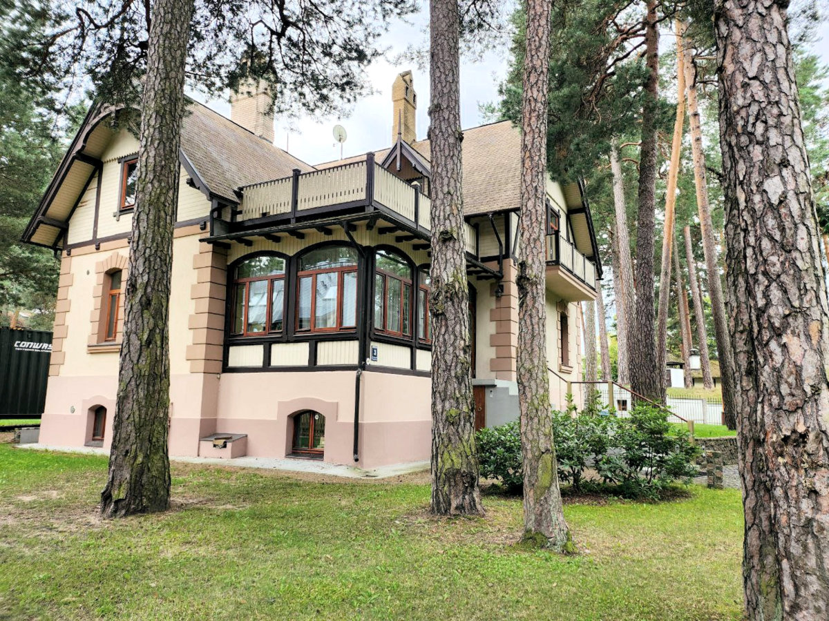 savrupmāja Mežaparkā / villa in Mežaparks