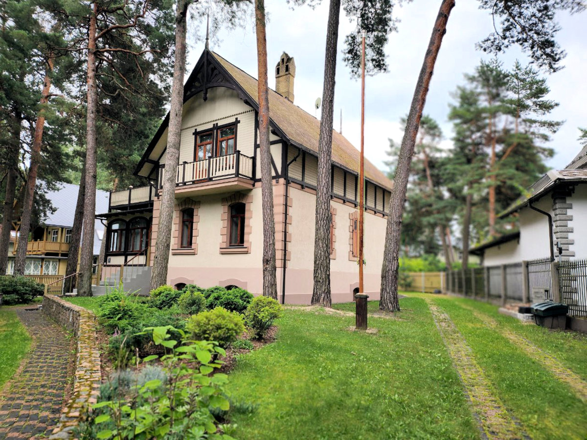 savrupmāja Mežaparkā / villa in Mežaparks