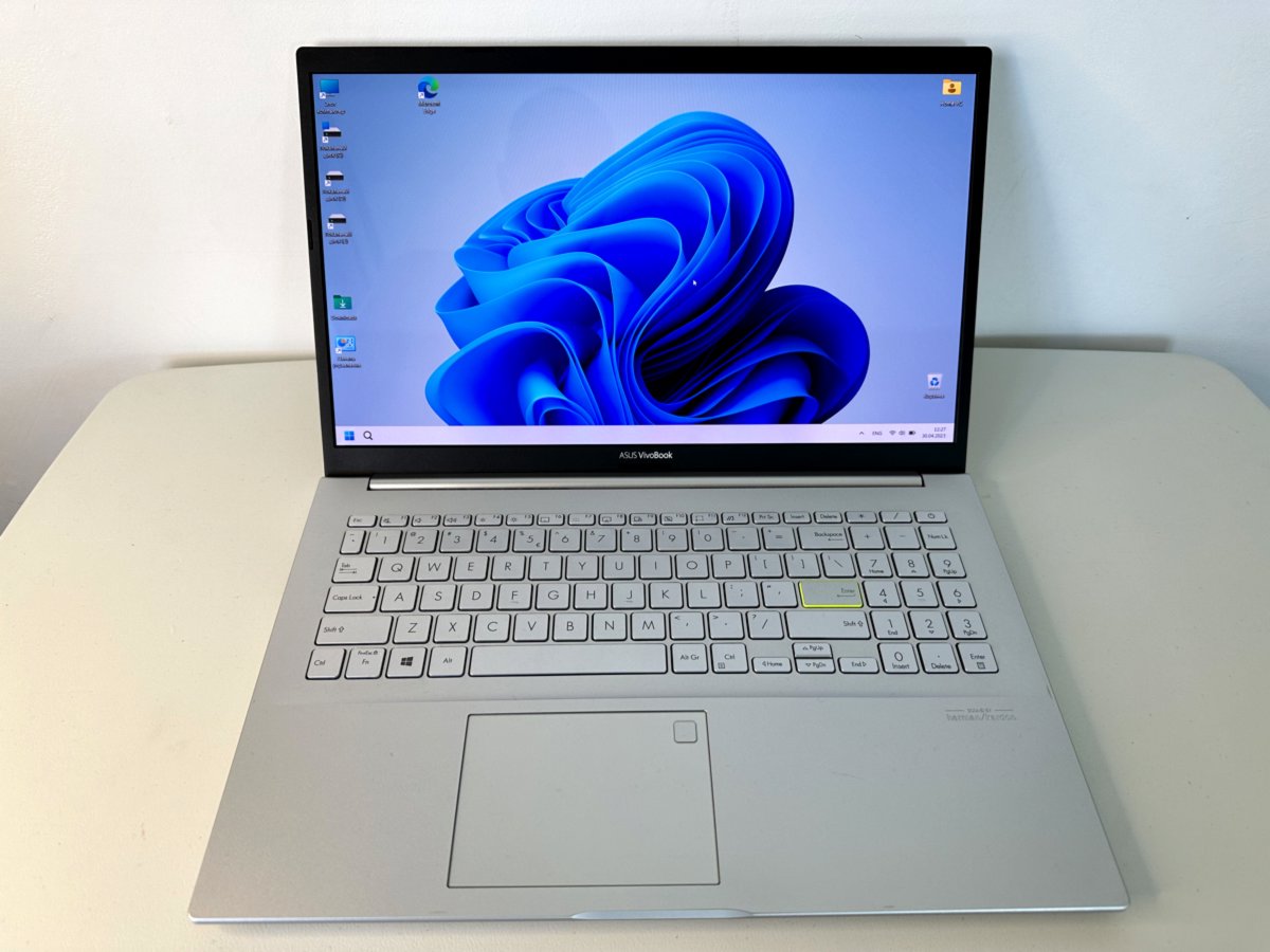 Lietots. Asus Vivobook K513EA. 2.5 Tb, Oled 15.6", Intel i5, Harman/kardon.