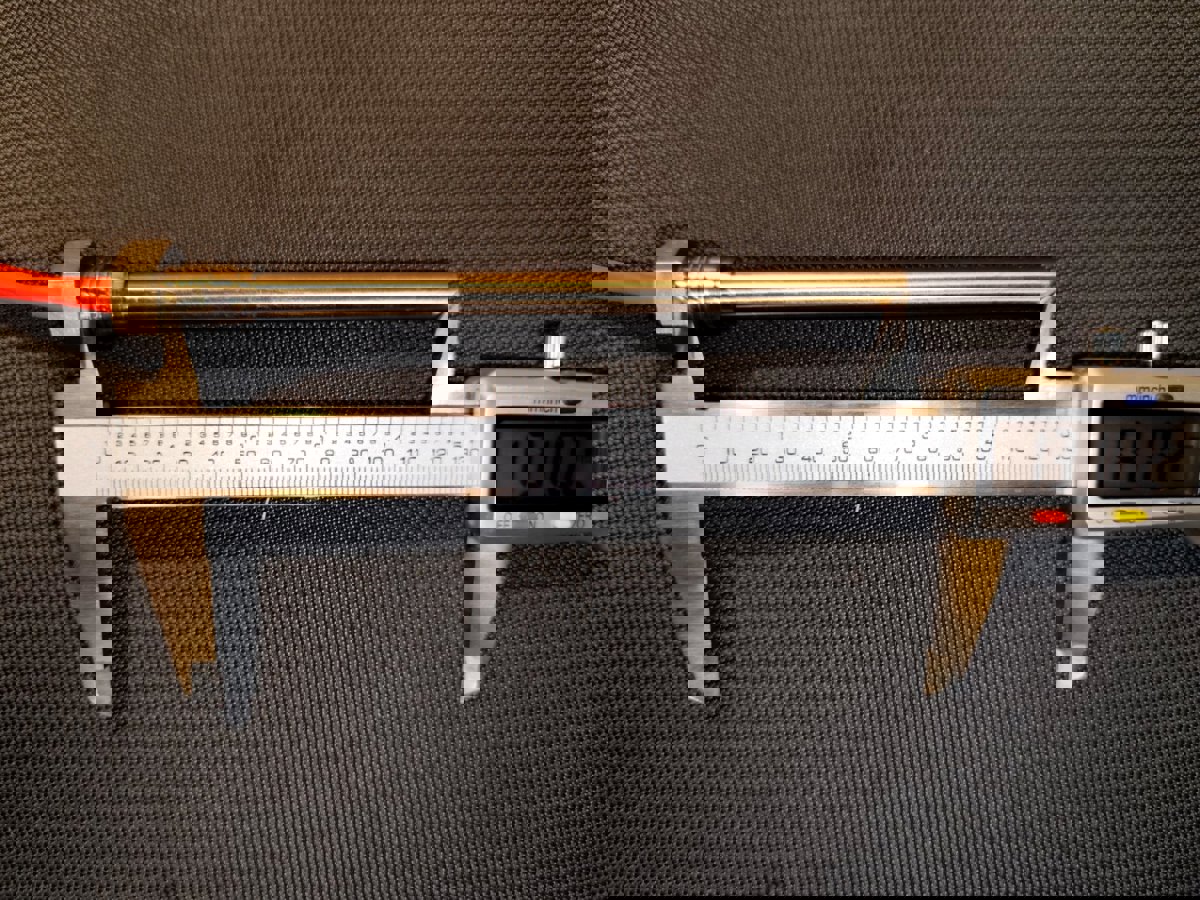 Aizdedzes svece - Свеча розжига