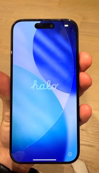 Iphone 15 pro Battery life 85% storage 128GB