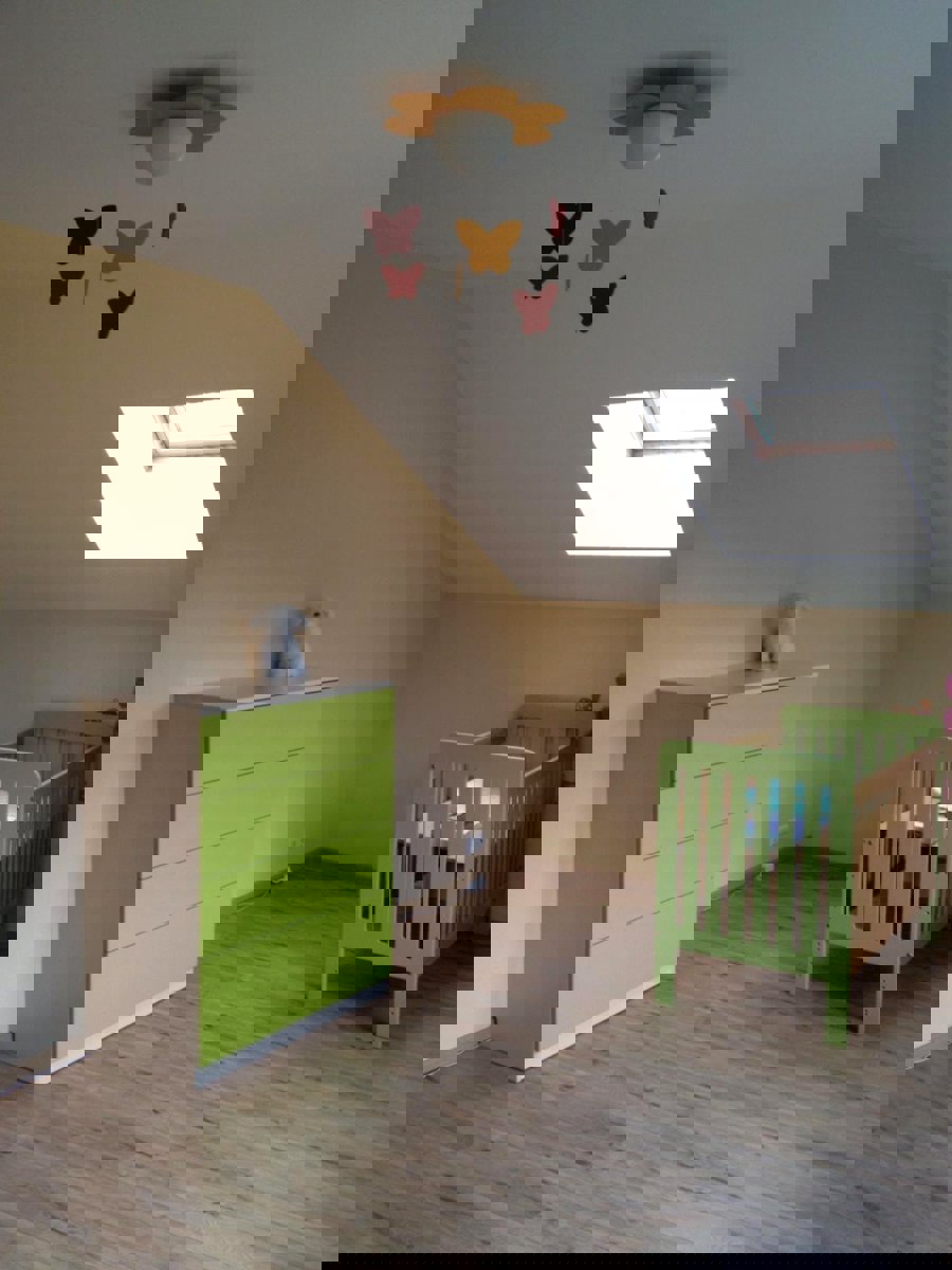 Ejošākā segmenta privātmāja Pierīgā, tikai 20 min. attālumā no Rīgas (Ziepniekkalnam).