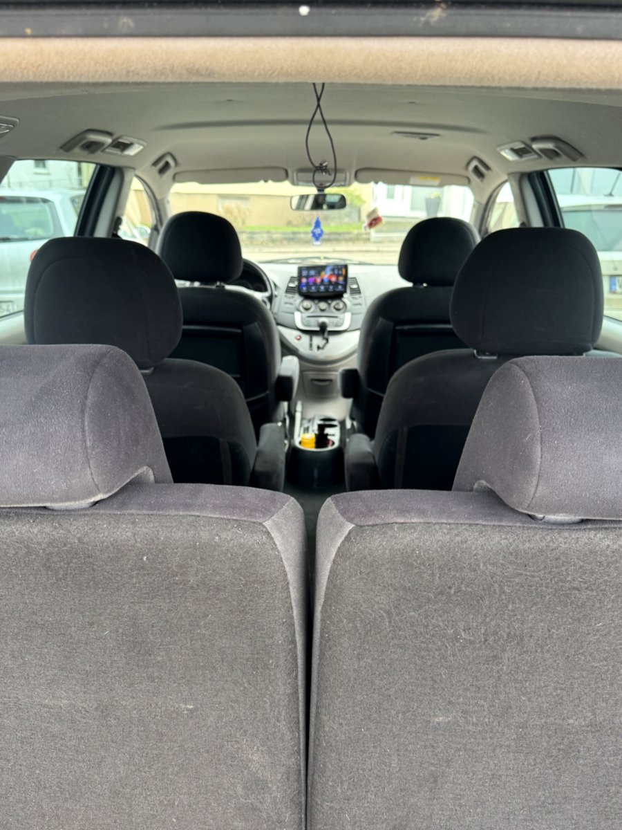 Mitsubishi Grandis 2.4 бензин коробка автомат