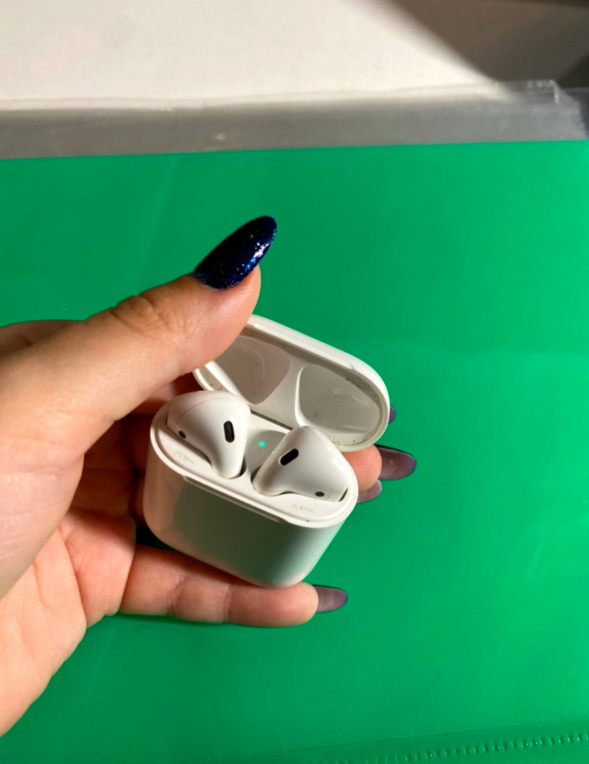 AirPods 2