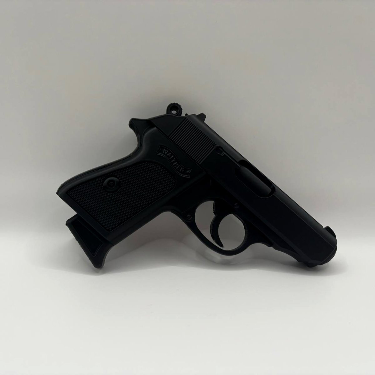 Статичный макет Walther PPK