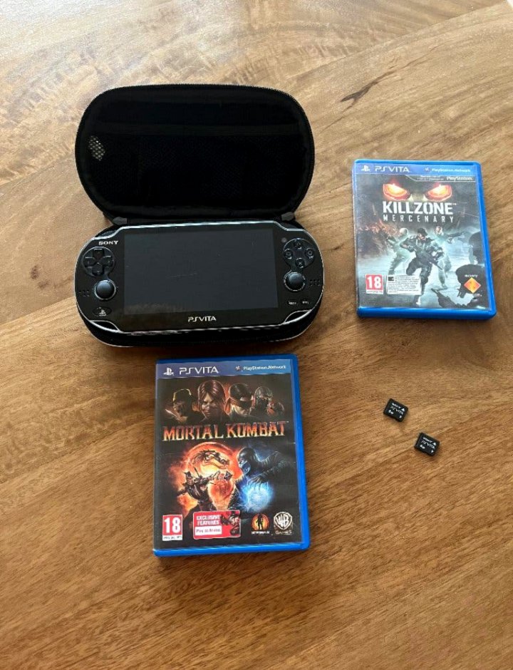 PlayStation PS Vita 1004 modelis 