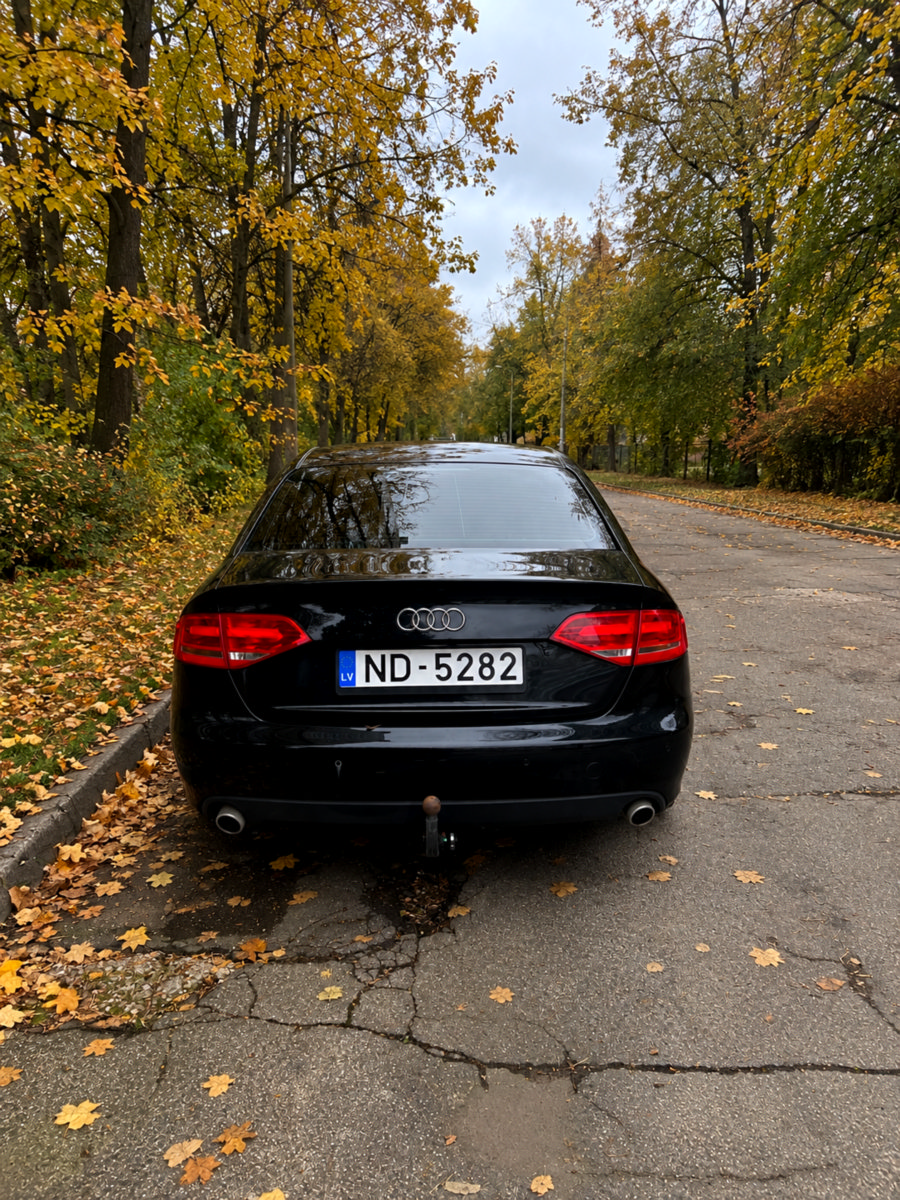 Audi A4B8
