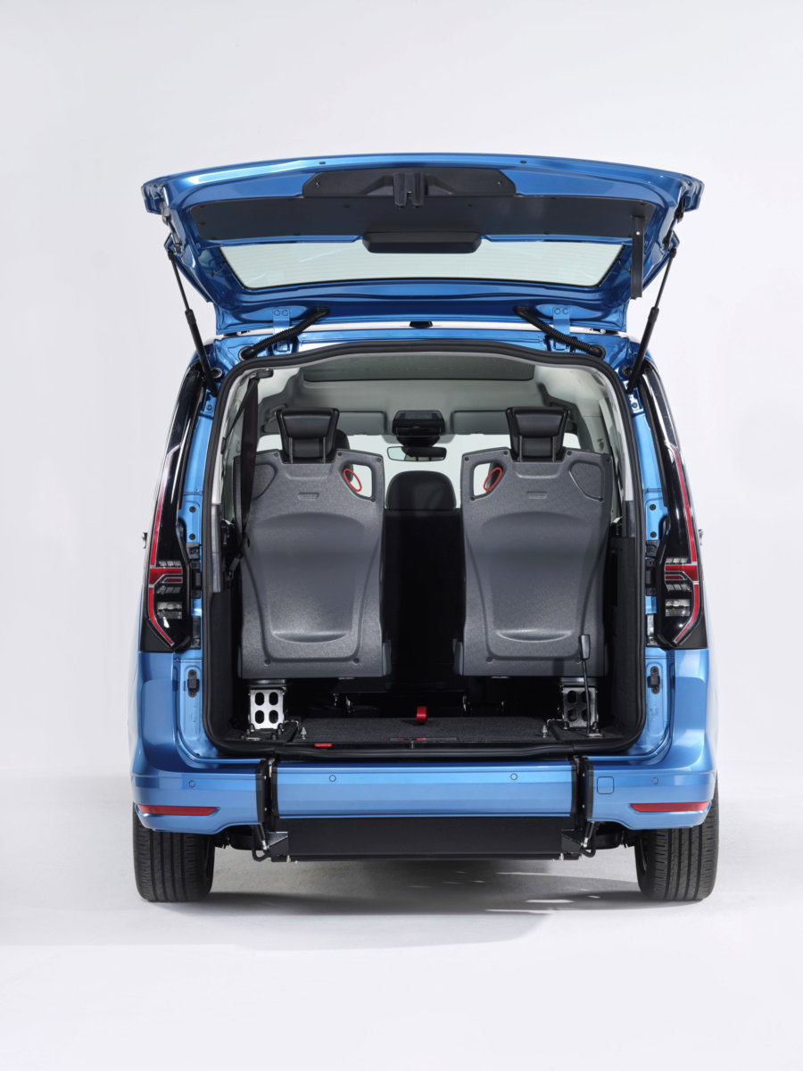 Aizmugurējā griezuma grīda