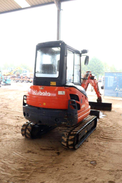 Mini excavator Kubota KX61-3